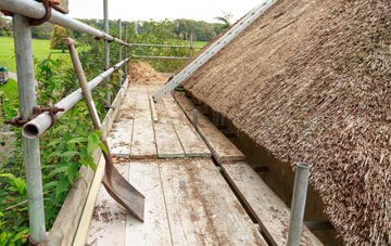advantages of South Warnborough thatch roofing